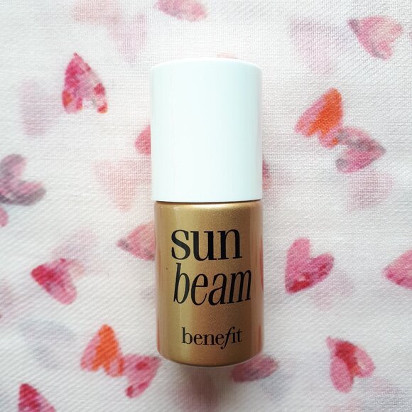 Benefit Cosmetics: Sun Beam Liquid Highlighter *NEW* - Picture 2 of 7